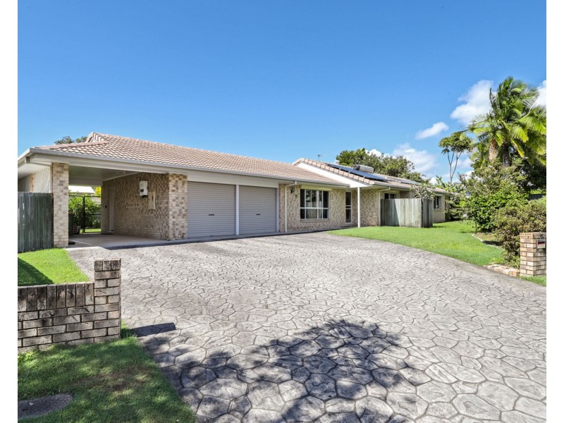 2 Howea Close, Currimundi QLD 4551