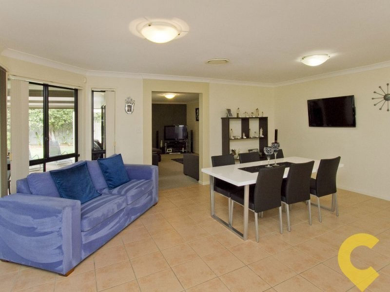 20 Midden Place, Pelican Waters QLD 4551