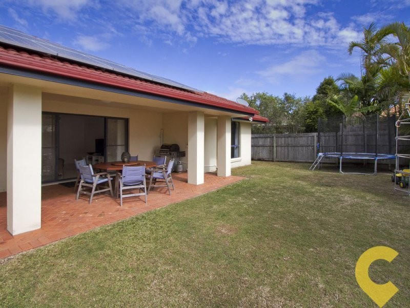 17 Campbellville Circuit, Pelican Waters QLD 4551