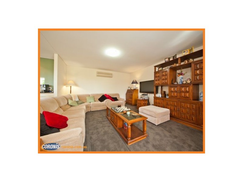 4 Finnegan Place, Pelican Waters QLD 4551