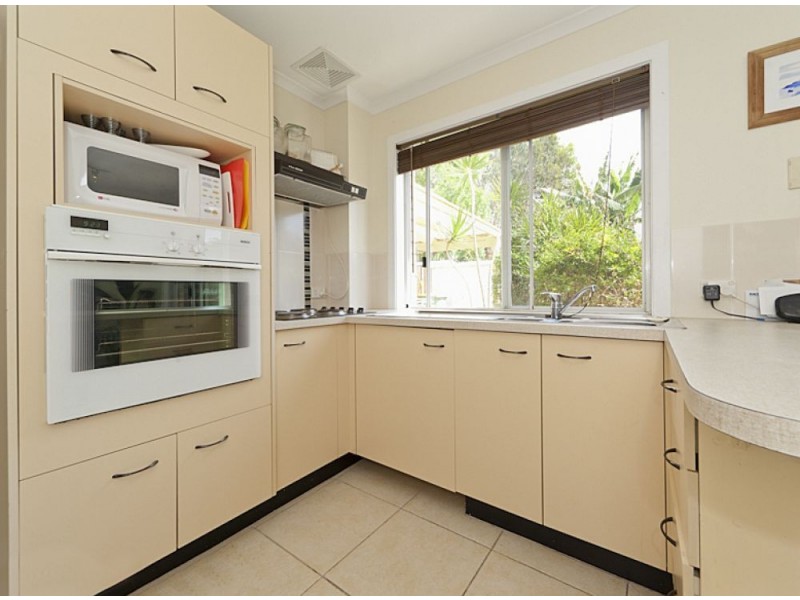 2/15 Kalanda Court, Dicky Beach QLD 4551