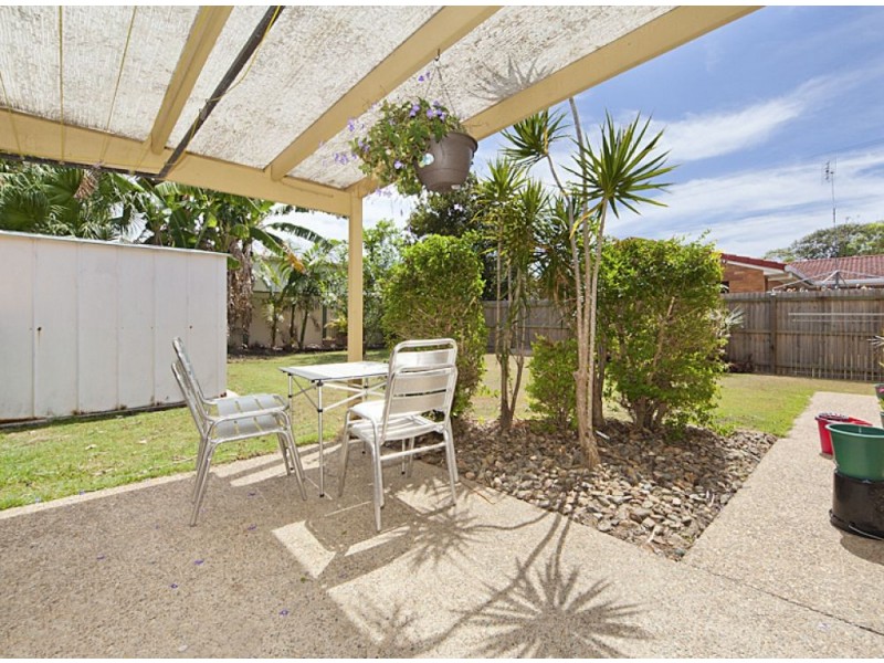 2/15 Kalanda Court, Dicky Beach QLD 4551