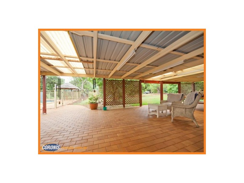 63 Alfs Pinch Road, Beerwah QLD 4519