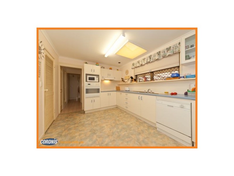 63 Alfs Pinch Road, Beerwah QLD 4519