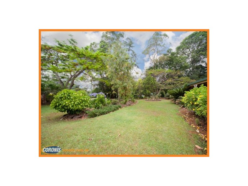 63 Alfs Pinch Road, Beerwah QLD 4519