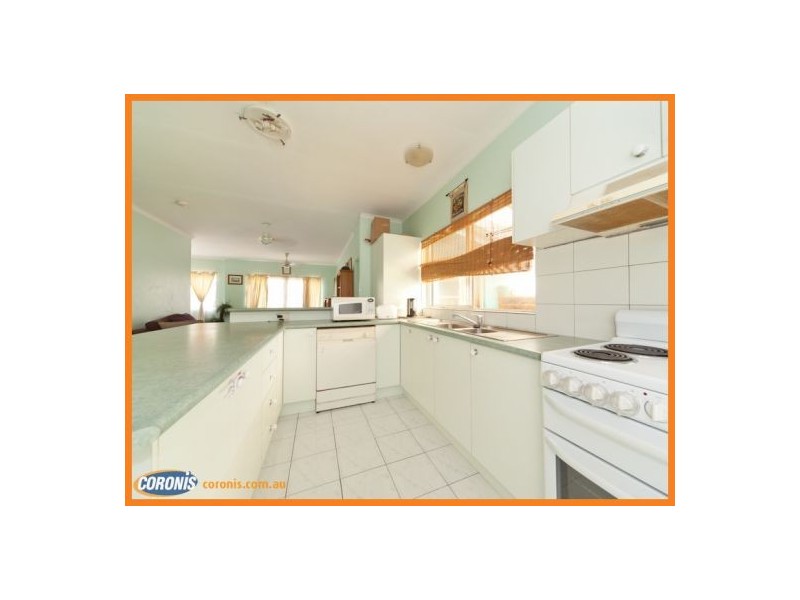 7 Oxley Street, Golden Beach QLD 4551