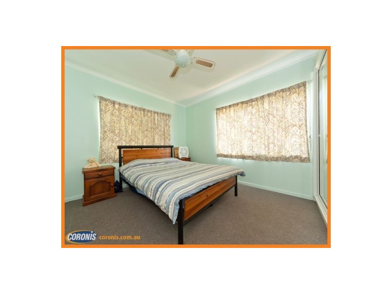 7 Oxley Street, Golden Beach QLD 4551