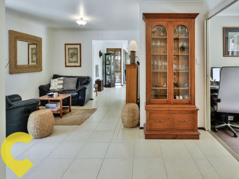 20 Flamingo Street, Little Mountain QLD 4551