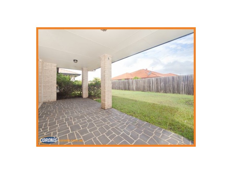 5 Shannon Crescent, Caloundra West QLD 4551