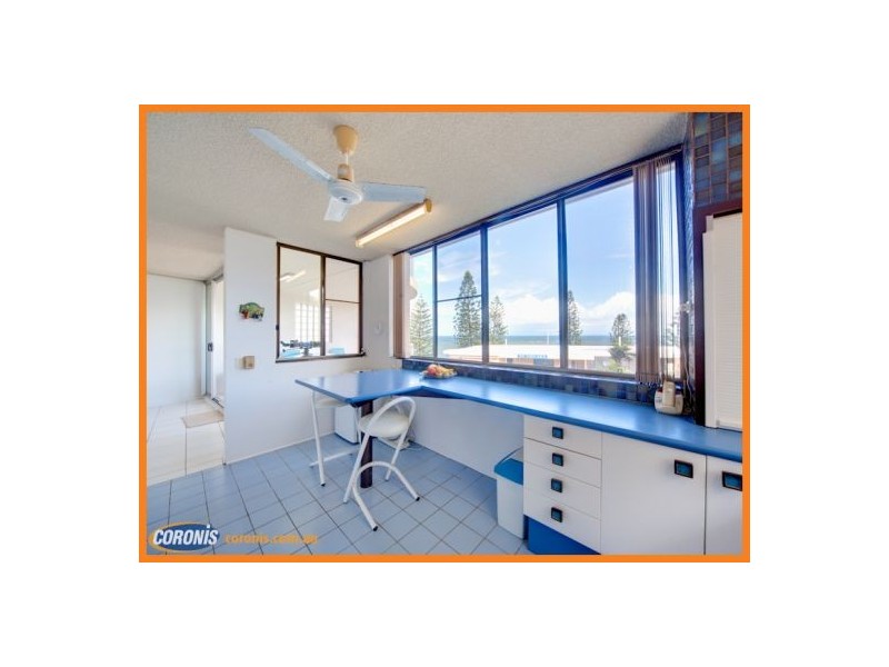 2/2 Burgess Street, Kings Beach QLD 4551