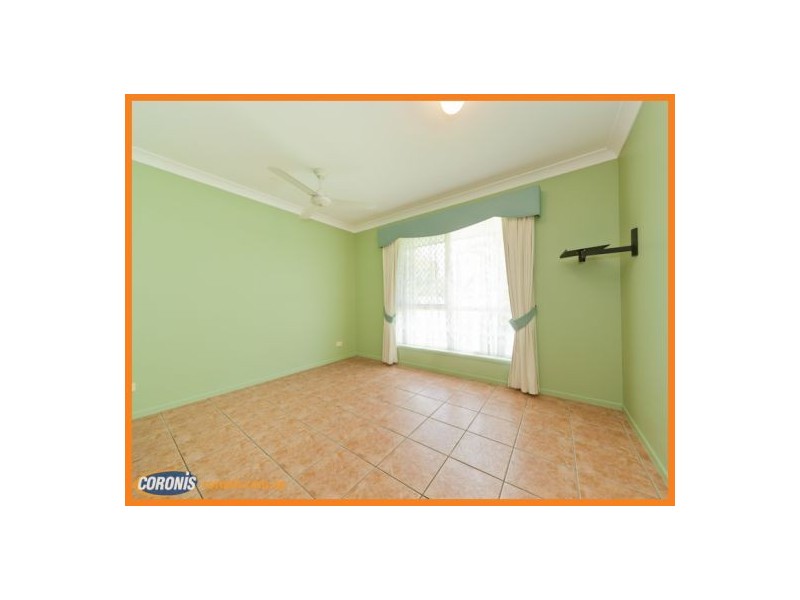 4 Ghostgum Close, Little Mountain QLD 4551