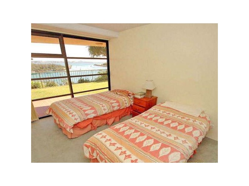 2/10 Pacific Boulevarde, Buddina QLD 4575