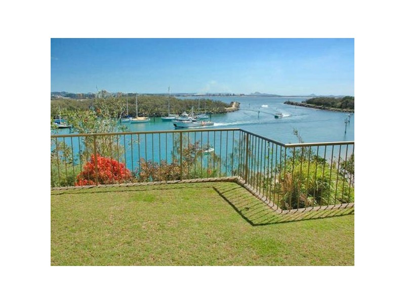 2/10 Pacific Boulevarde, Buddina QLD 4575