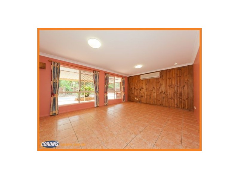 4 Ghostgum Drive, Little Mountain QLD 4551