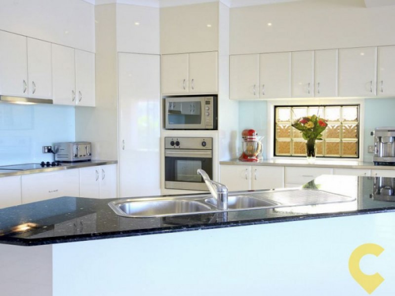 40 Sunbird Chase, Parrearra QLD 4575