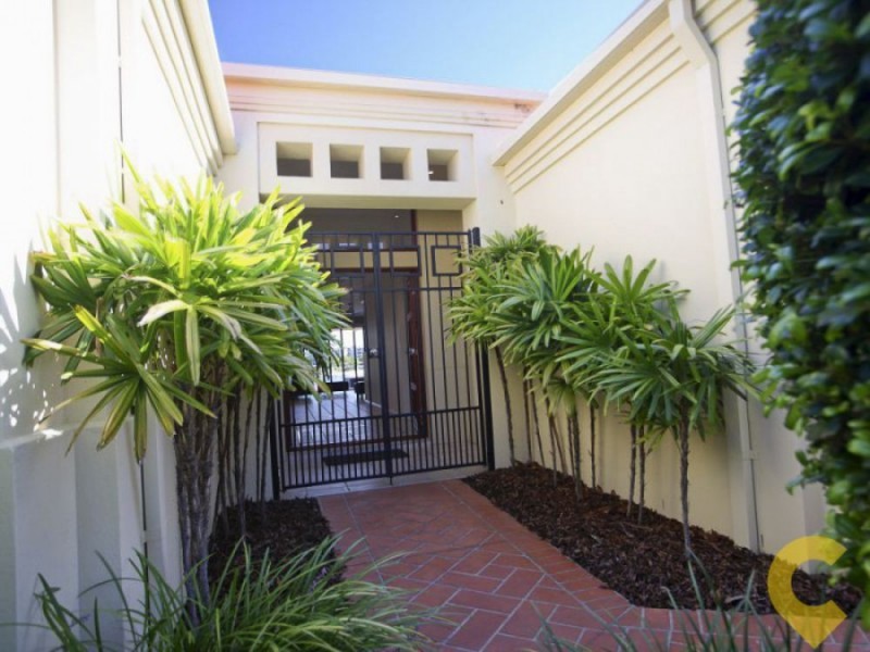 40 Sunbird Chase, Parrearra QLD 4575