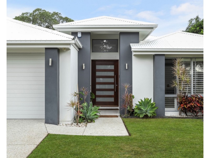14 Trinity Place, Pelican Waters QLD 4551