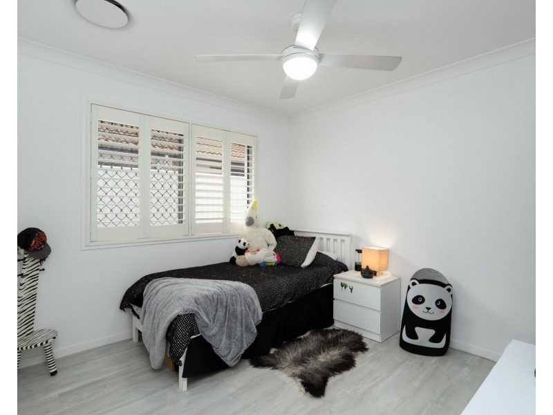 14 Trinity Place, Pelican Waters QLD 4551