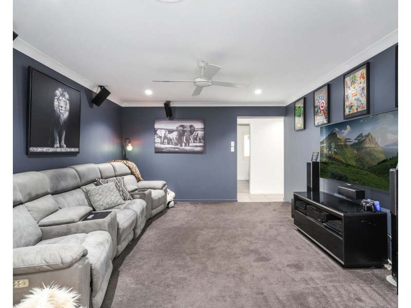 14 Trinity Place, Pelican Waters QLD 4551