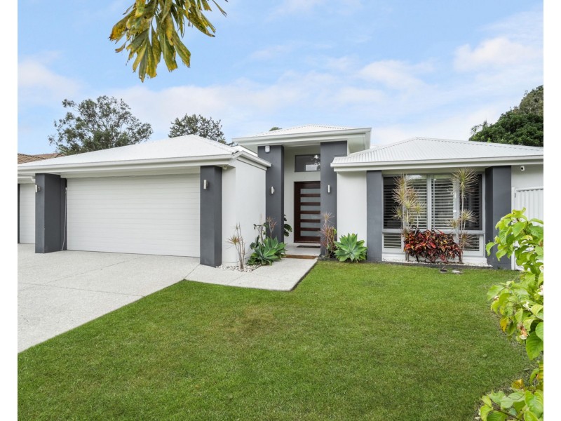 14 Trinity Place, Pelican Waters QLD 4551