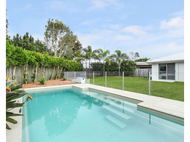 14 Trinity Place, Pelican Waters QLD 4551