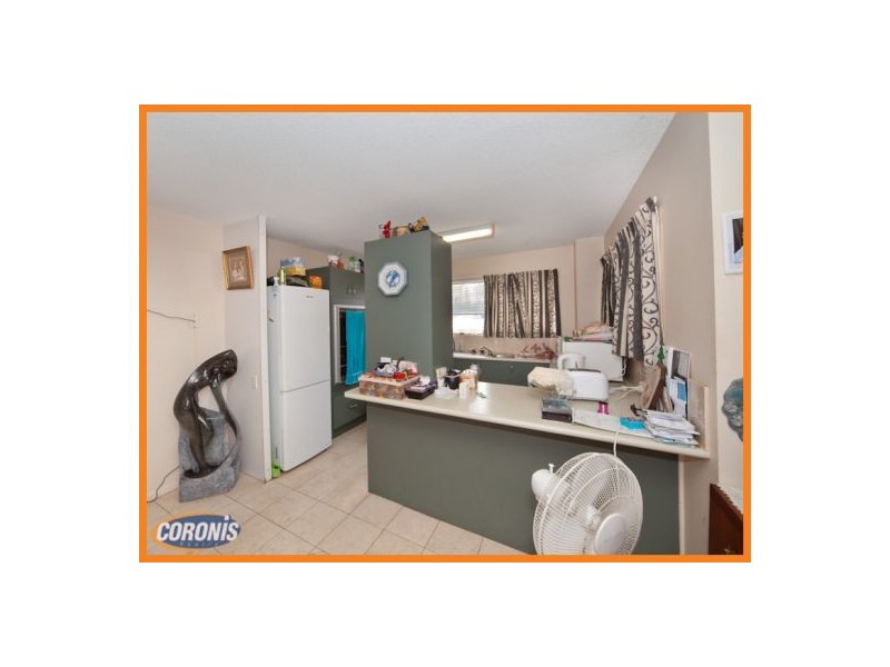 2/14 Queen St, Kings Beach QLD 4551