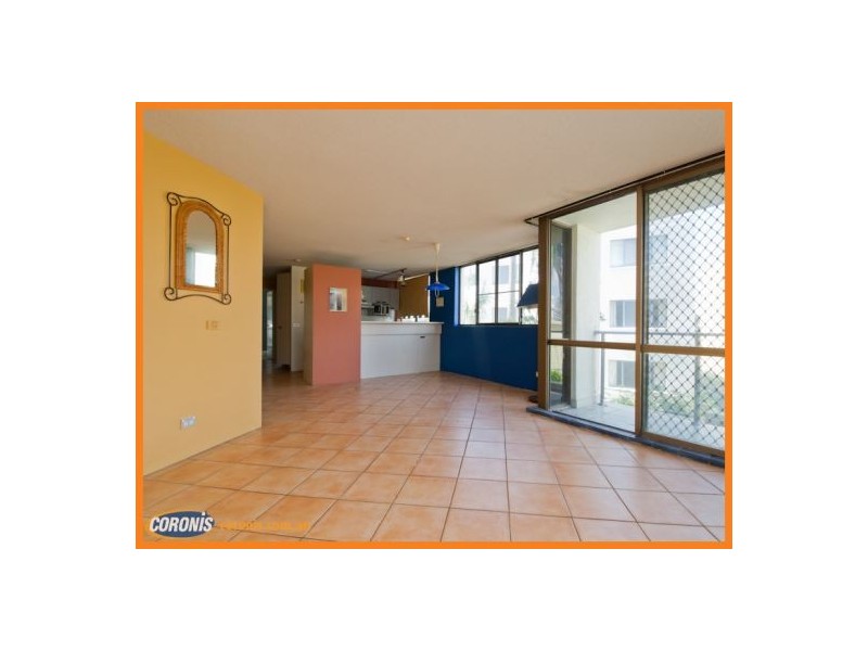 2/7 Latona Avenue, Caloundra QLD 4551