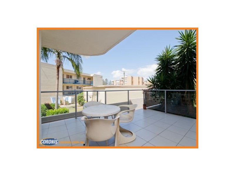 2/7 Latona Avenue, Caloundra QLD 4551