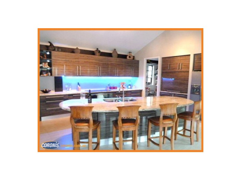 16 Rapanea Street, Meridan Plains QLD 4551