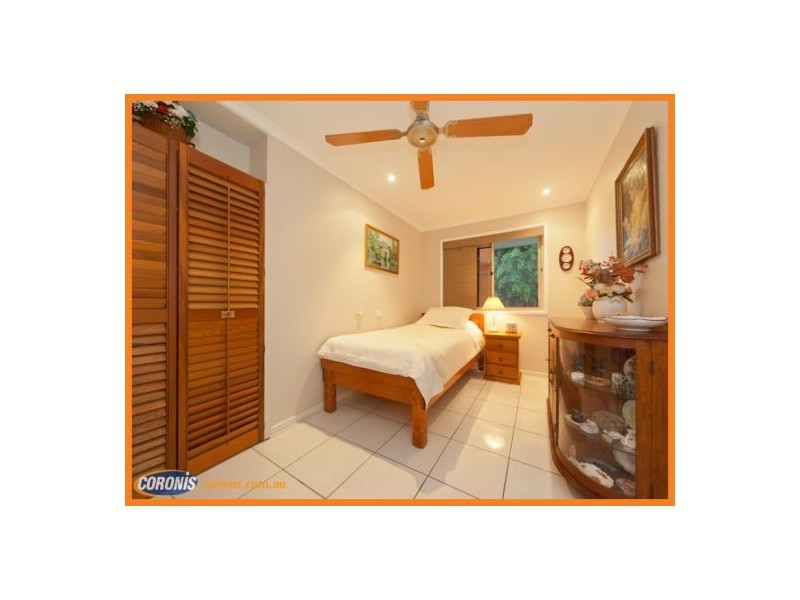 8 Woodroffe Street, Little Mountain QLD 4551