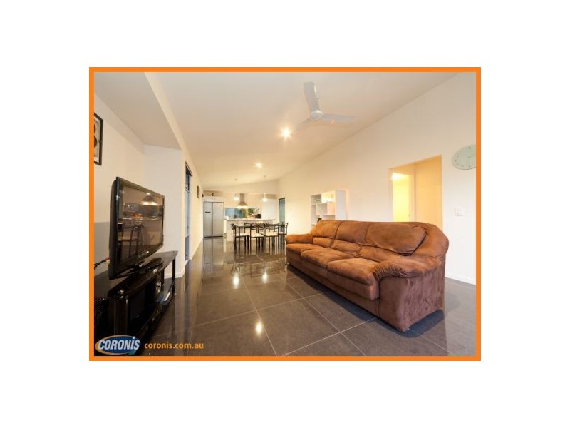26 Kurrimine Crescent, Mountain Creek QLD 4557