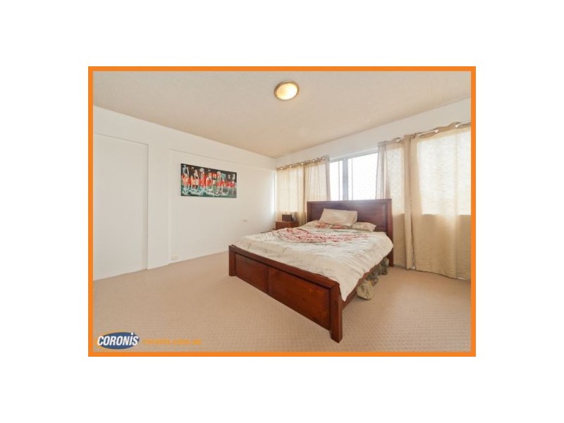 2/27 Canberra Terrace, Kings Beach QLD 4551