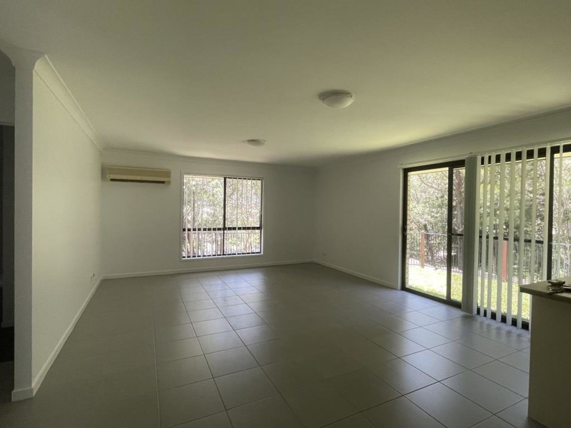 12 Forest View Way, Little Mountain QLD 4551