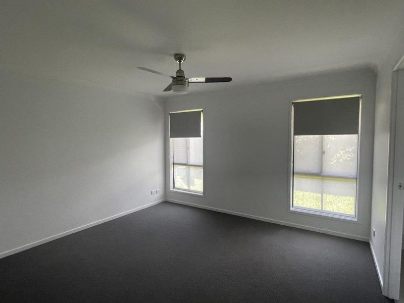 12 Forest View Way, Little Mountain QLD 4551
