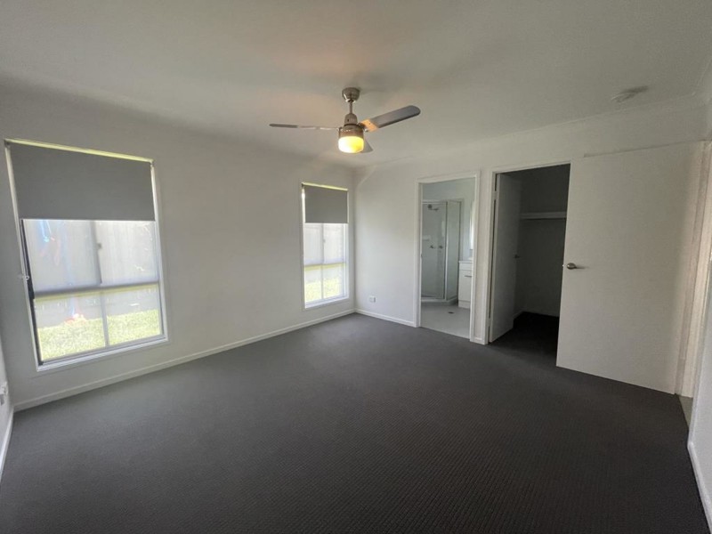 12 Forest View Way, Little Mountain QLD 4551