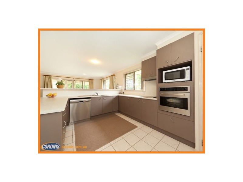 11 Somerville Crescent, Sippy Downs QLD 4556