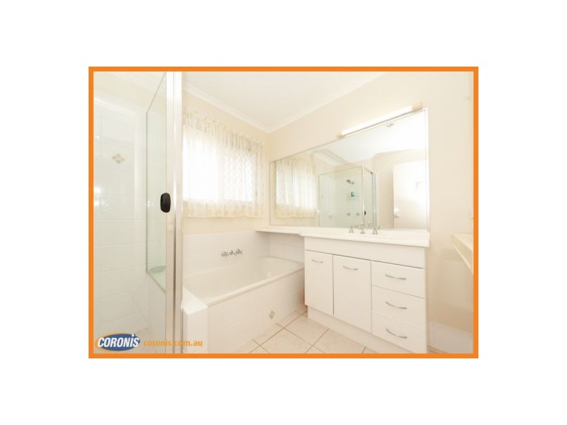 11 Somerville Crescent, Sippy Downs QLD 4556