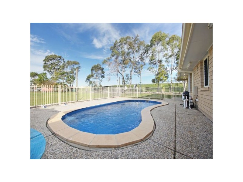 33 Sourris Court, Caboolture QLD 4510