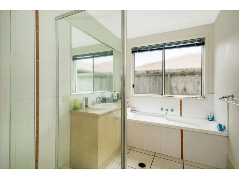 11 O’Reilly Drive, Caloundra West QLD 4551