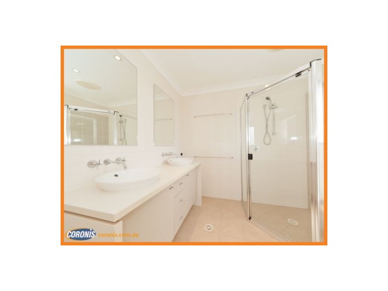 30 Little Mountain Drive, Little Mountain QLD 4551
