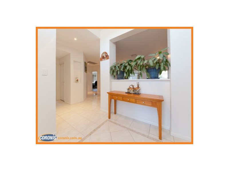 22 Bellanboe Circuit, Pelican Waters QLD 4551