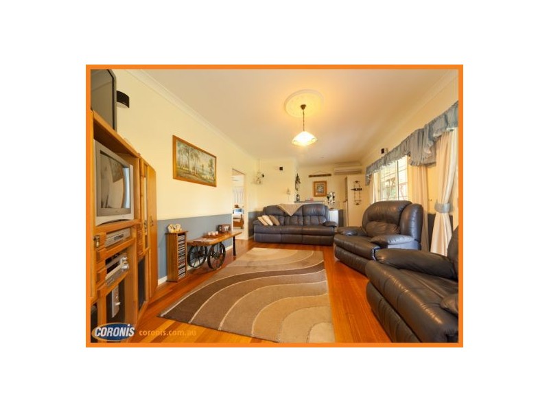 5 Scribble Gum Close, Mooloolah Valley QLD 4553