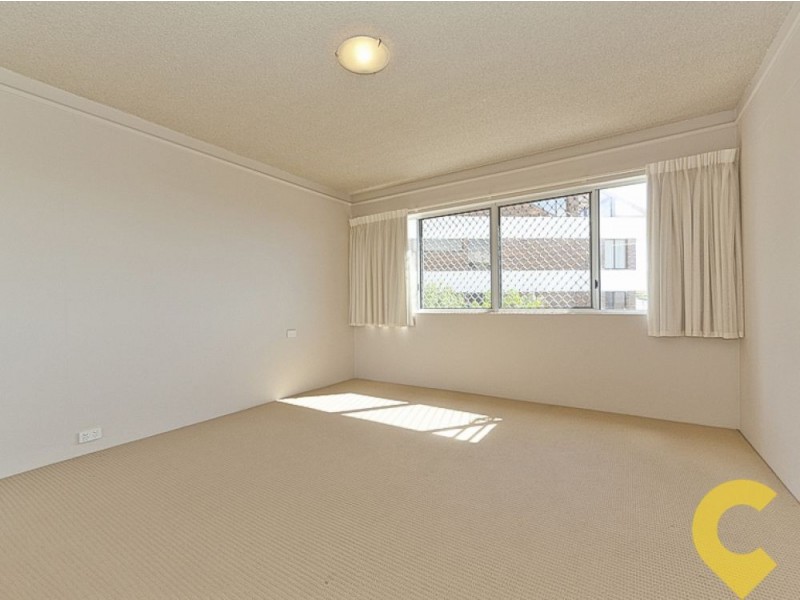 8/27 Canberra Terrace, Kings Beach QLD 4551