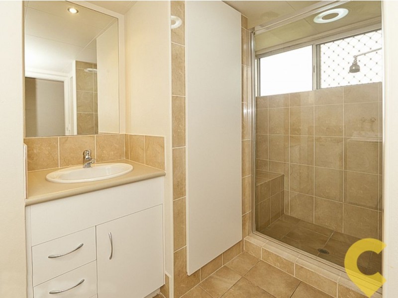 8/27 Canberra Terrace, Kings Beach QLD 4551