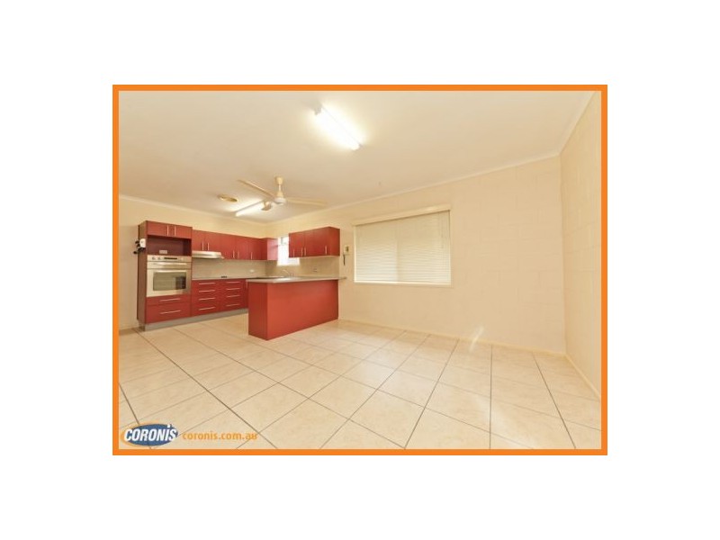 649 Nicklin Way, Wurtulla QLD 4575