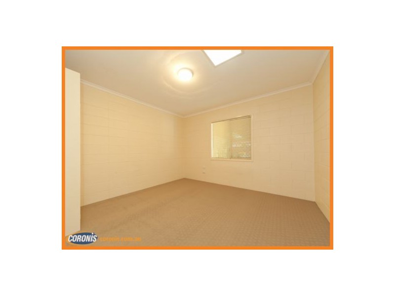 649 Nicklin Way, Wurtulla QLD 4575