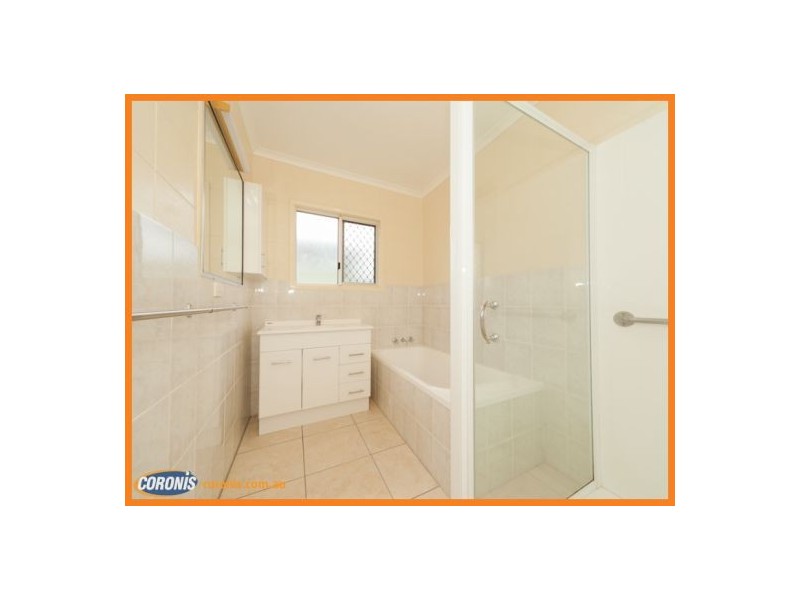 649 Nicklin Way, Wurtulla QLD 4575