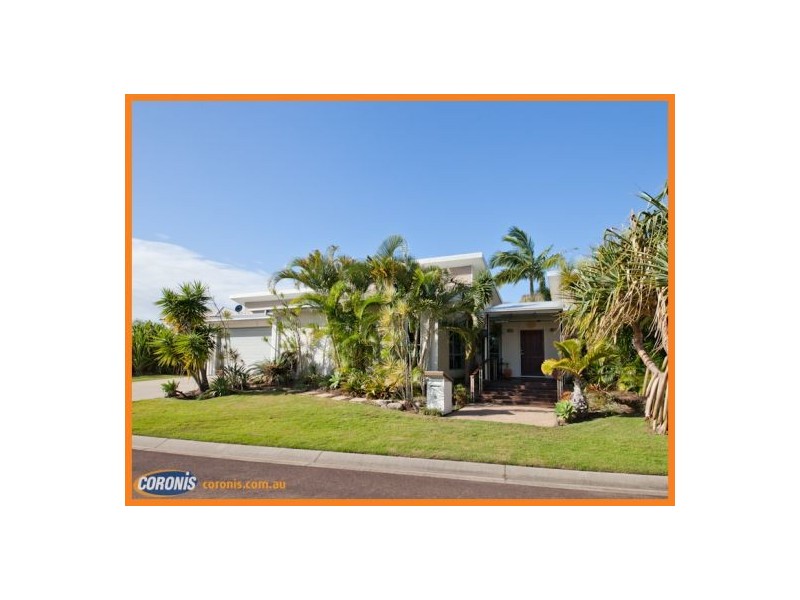 4 Maldives Place, Kawana Island QLD 4575