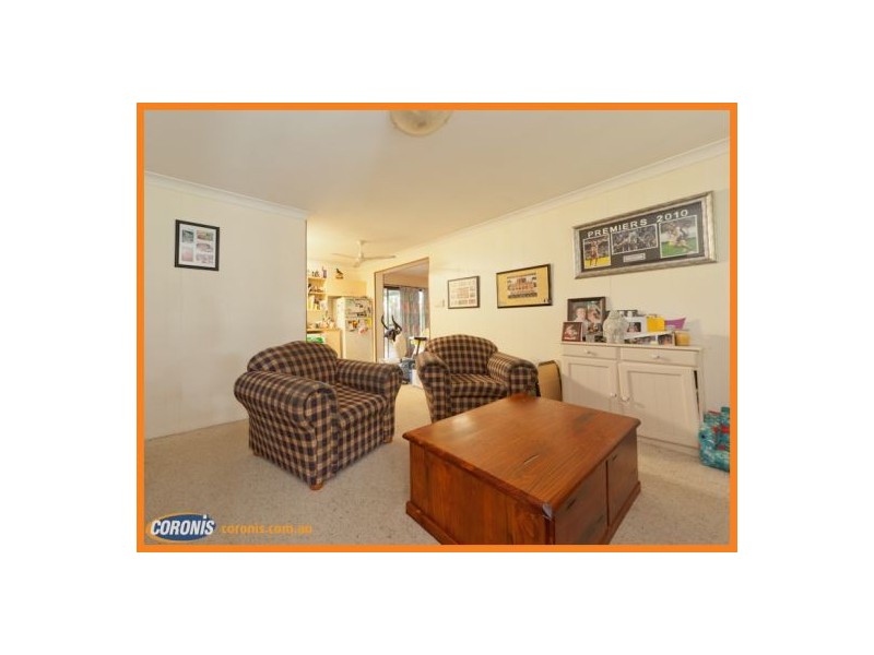 9 Messines Road, Aroona QLD 4551