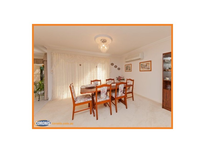 7 Coolamon Crescent, Beerwah QLD 4519